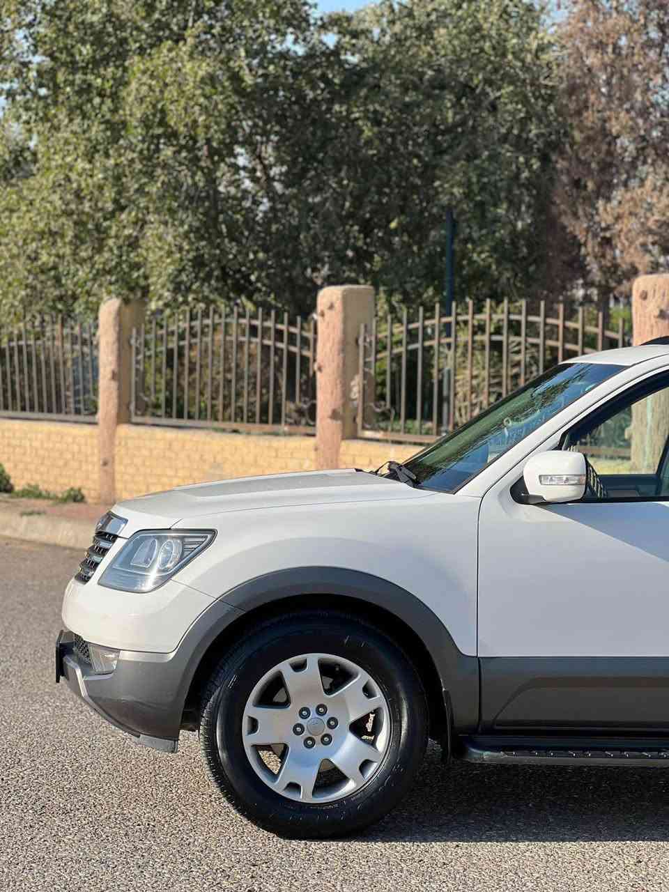 كيا موهافي موديل 2014 بدون صبغ وبدون تبديل وبدون بارد
ماشيه 165 الف كيلو تحويل او كاله حاضر سياره جديده 
 سلايت وجلد وكامره وشاشه بك الايت ليد  
السعر 180 العنوان كركوك *********** كركوك, العراق
