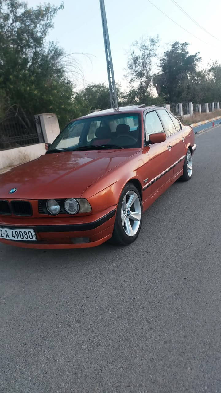 BMW بدون ضربه سلايت مكينه 20 كير عادي سنويه جديد 2030 موديل 91 سعر 53 ( رقم الهاتف ***********)
