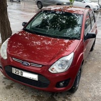 فيغو ٢٠١٥ • اوتوماتيك • مكينة جديدة