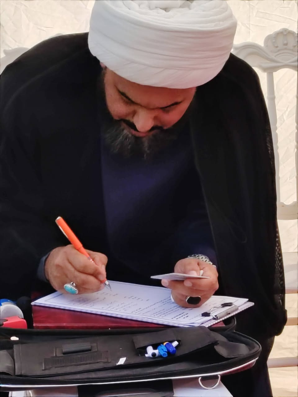 الخبير القضائي والمأذون الشرعي
الشيخ جاسم الزيادي 
***********
