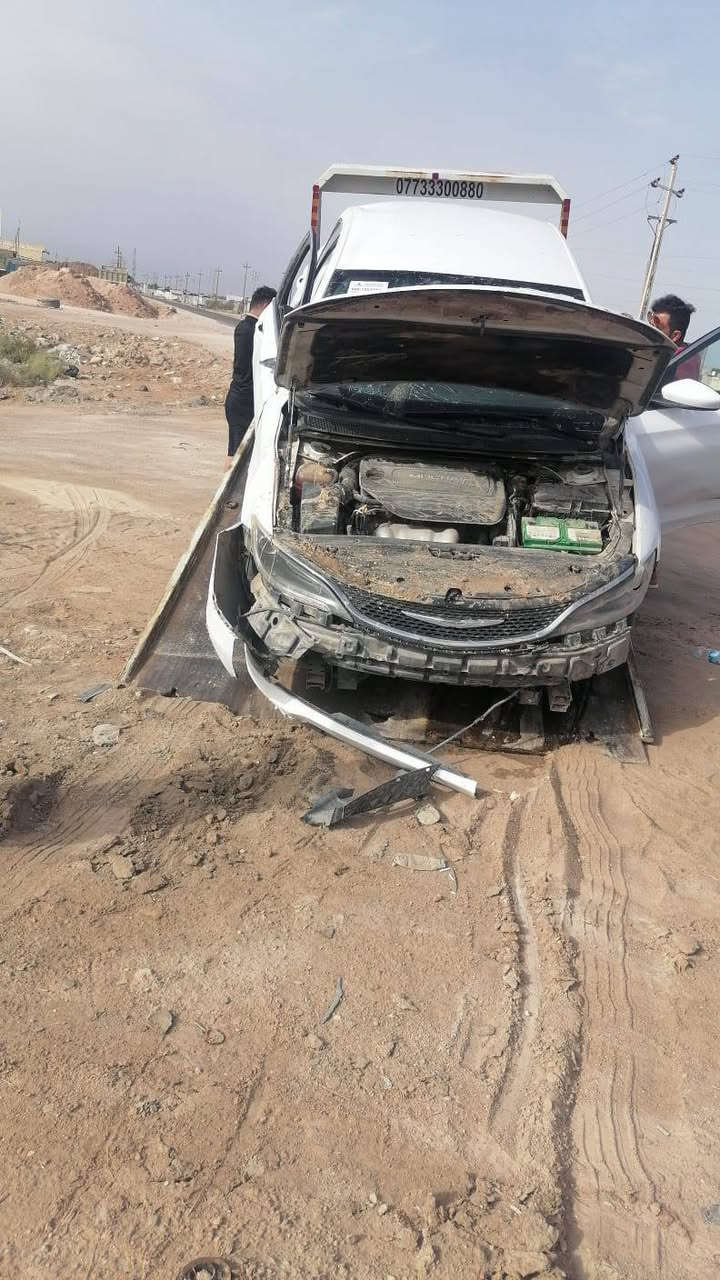 سيارة سي 200 موديل 16 السيارة مكلوبة مثل ما واضح بالصورة 
سعرها 47 وبيها مجال 
مكان السيارة البصرة ابي الخصيب 
الاتصال على رقم ***********
