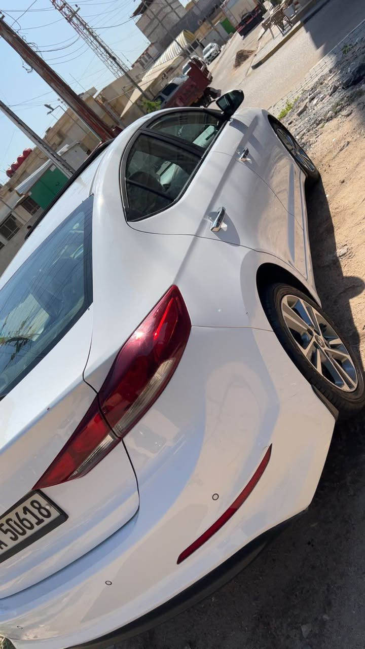 النترا سوبر 2019 خليجي فول مواصفات بصمه فتحه رقم اربيل الجديد كفاله عامه ماشه 70 سعر 158 للاتصال *********** البصرة, العراق
