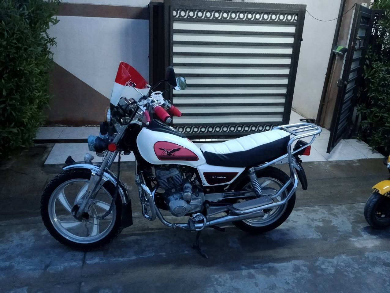 جني دبل بلك للبيع نضافه فول 2010 مرقمه سليمانيه بس سنويه منتهيه سنويه اوراق كمرك كامل كير محرك قانونيات شرط كهربائيات شغال الماطور مال شغل مكاني كركوك حي البدر مقابل نفق الواسطي السعر 550الف للاتصال ***********
