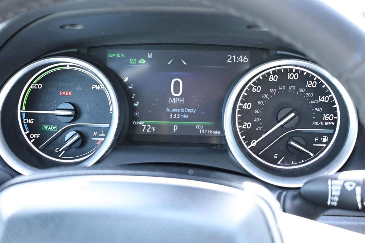 السلام عليكم
كامري هايبرد موديل ٢٠٢٣ XLE  فول مواصفات ما عدا الفتحة ضرر بنيد مبدل ومصبوغ  لون فيلي ماشية 53  ألف كيلو بدون ايرباك رقم بغداد بأسمي .
***********
21.500 السعر
عنواني رمادي
