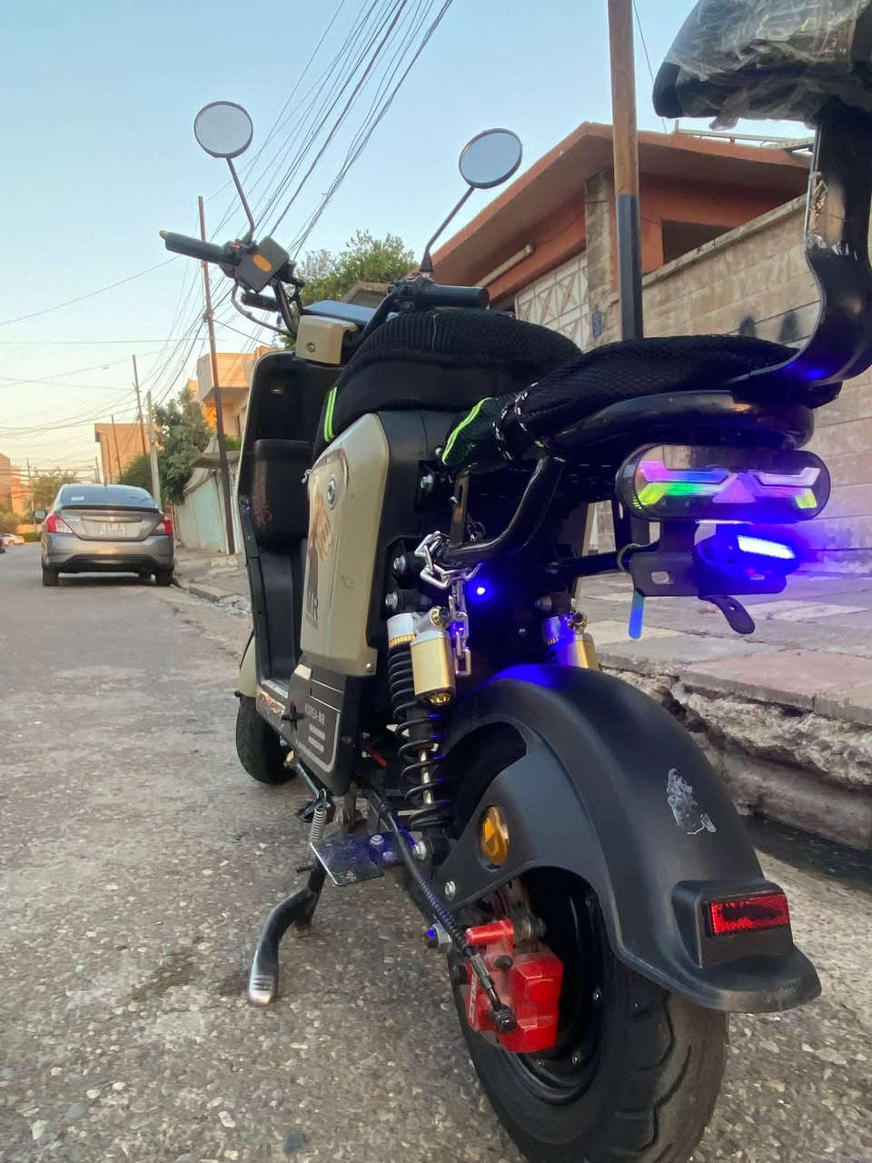 سلام عليكم
R8 للبيع 
فول مواصفات 
لايت عالي ناصي 
دبل اشاره  يمين يسار
نضام Rبك 
نضام P بارك 
5 بطاريات 32 امبير ونلي اصلي ابو الفسفوره
بطاريات وعقل وملف شرط 
عنوان موصل الزهور 
ادفع سعر عجبني ابيعك ابو ٣٥٠ لا تعلق


**إذا كنت صاحب هذا الإعلان وتريد حذفه لأي سبب، رجاءا أرسل رسالة إلى الدعم الفني**