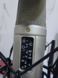 للبيع مايك rode nt2a  للبيع كرت صوت focusrite 2i2 الجيل الثالث  077196...