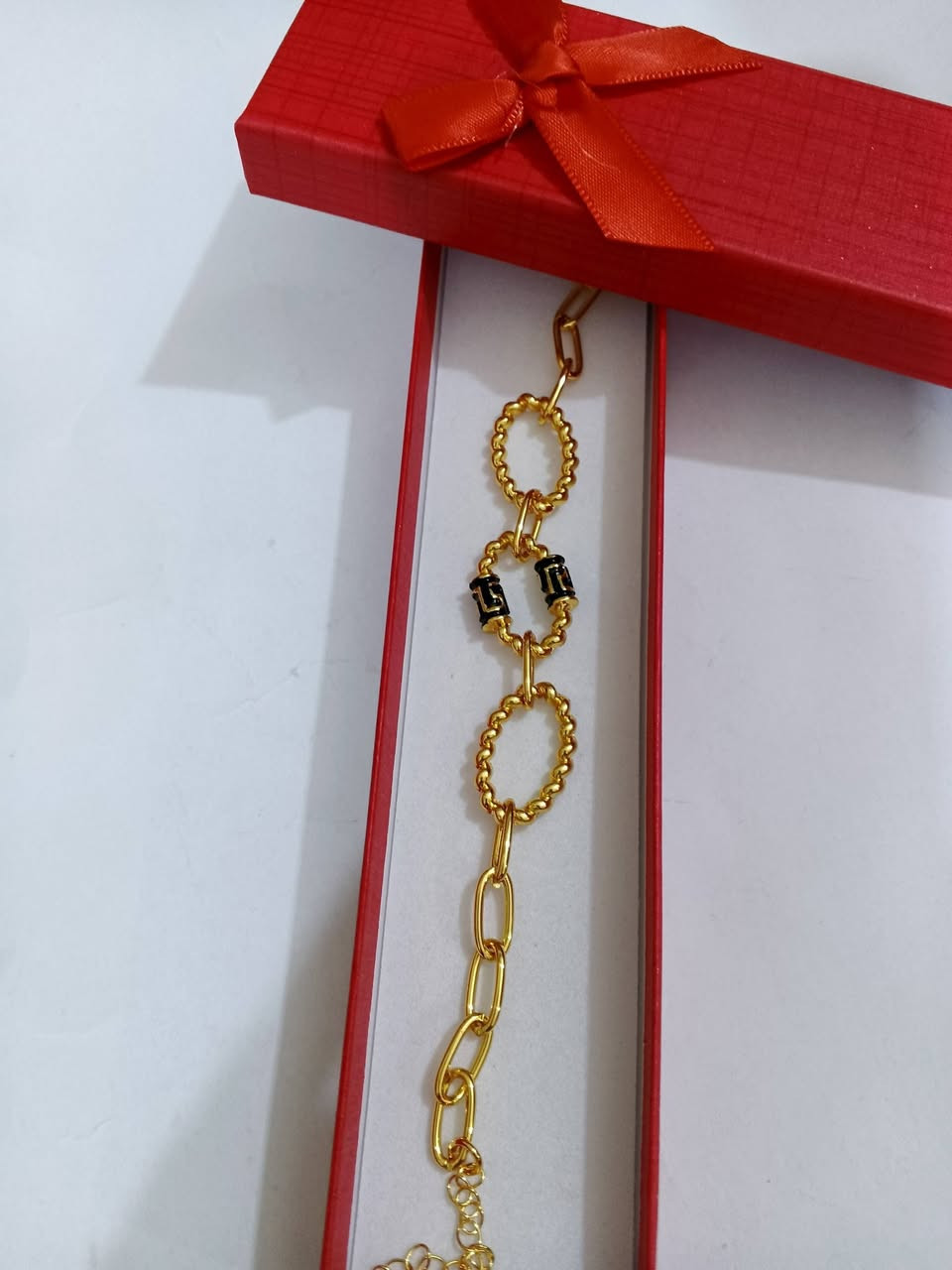 اكسسوارات ذهب برازيلي طلاء ثابت ✨ يتوفر اساور 🌹 محابس 🌹 قلايد 🌹 يوجد خدمة توصيل 🚖


**إذا كنت صاحب هذا الإعلان وتريد حذفه لأي سبب، رجاءا أرسل رسالة إلى الدعم الفني**