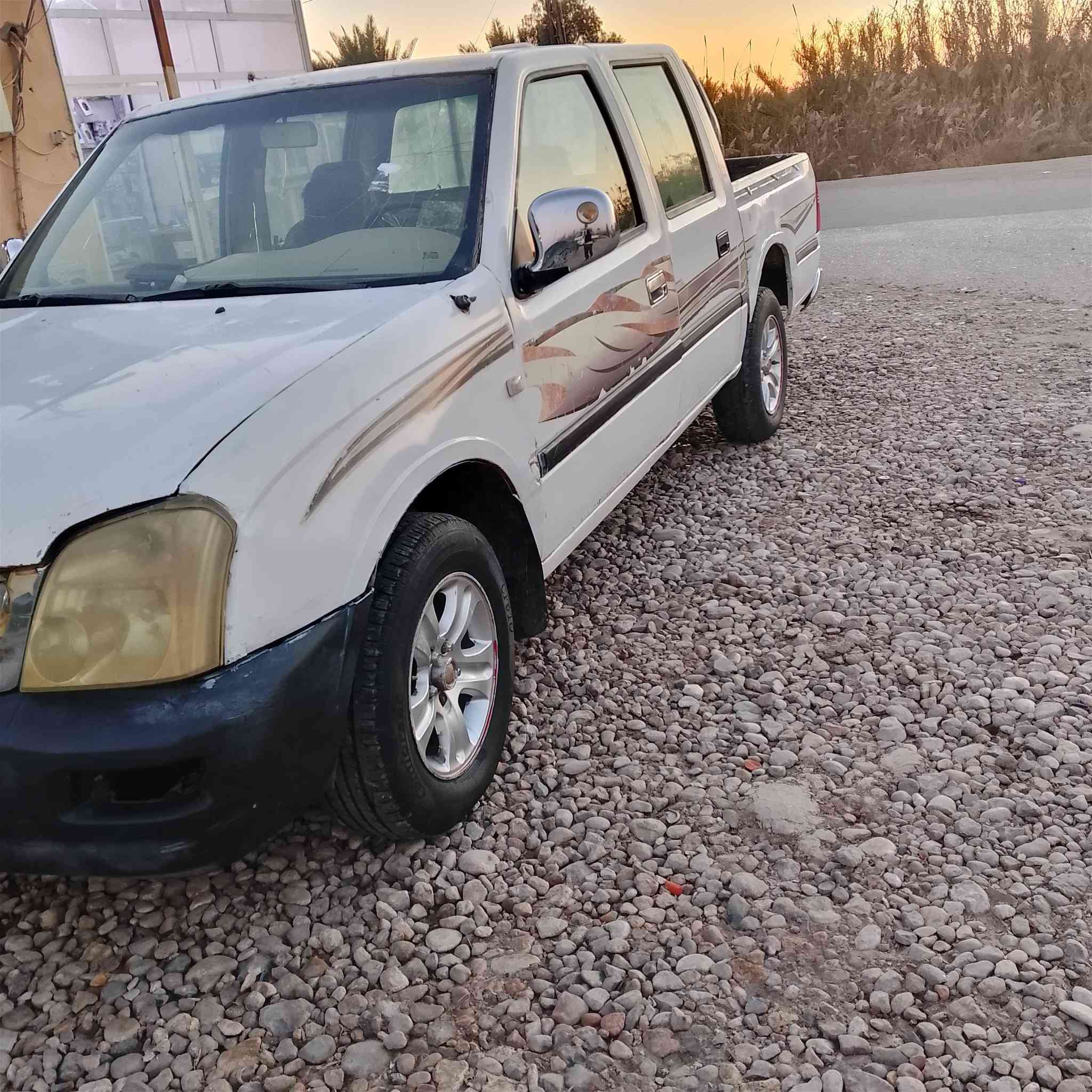 سلام عليكم بيكم صيني موديل 2005اتصال ***********
