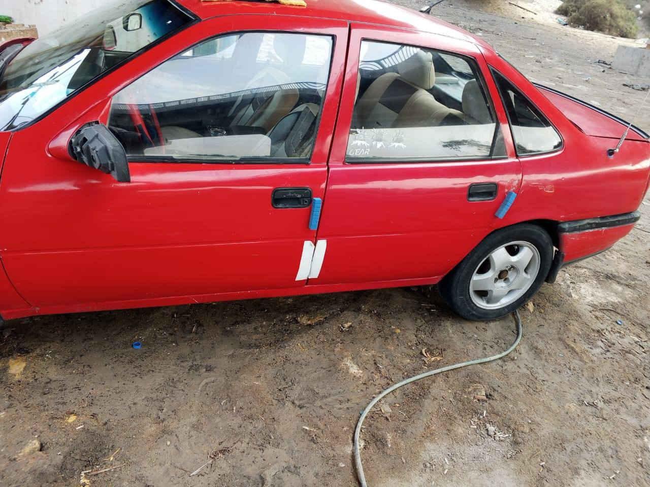 اوبل فكتره موديل ١٩٩١رقم بابل بأسمي جاهزه محرك كير تخم تاير صدر جديد باتري جديد كهربائيات كلها شغاله فقط يحتاجلها عينه وصينيه السعر ٣٠وبيه مجال مكاني صويره*********** رقمي بي واتساب
