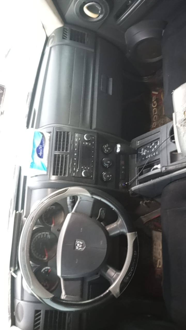 السلام عليكم للبيع دوج نيترو موديل 2007 كير محرك تبريد تخم تاير جاهزه السياره السعر 80 $***********
