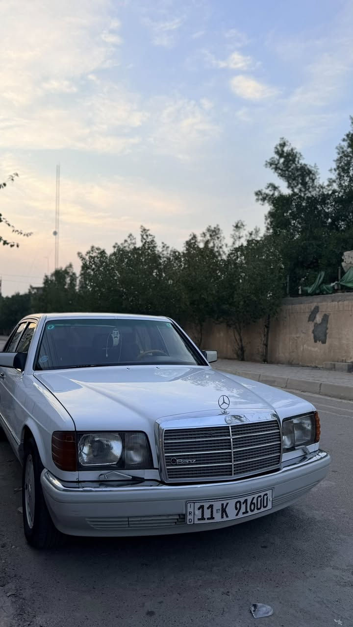 سلام عليكم  مرخصت مدير الكروب المحترم
مارسيدس جامبو رئاسي باب كصير  موديل١٩٩١

سيارة نظيفة حدادية جديدة 

صبغ عام جمالية بلا ظربة 

تخم تاير جديد 

 

غرفه حبريه مخمل جديدة

جام كلة كهرباء بردة خلفية 

كراسي كهرباء ستيرن كهرباء 

محور ٣٠٠٠ vvt

رقم نكليزي ب اسمي سنويه ٢٠٢٩

سيارة ماناقصها برغي 

مكاني بغداد  ***********

سعر٧٥ 

واسف ع الاطاله
