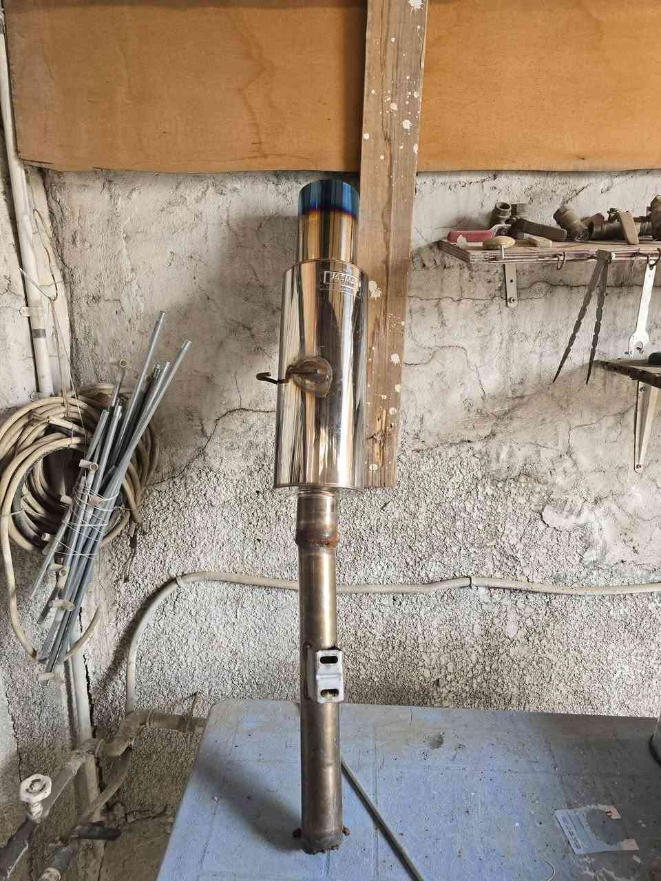 صالنصه HKS رياضي ستيل الاصليه.  نضافه 100\100. معروض صوتهه بل فيديو المنشور.  مستعمله شهر.  نضيفه 
حجم الصغير الجوكر. لحيم . يرهملهه كاتم هم.  سعر قفل 40الف


**إذا كنت صاحب هذا الإعلان وتريد حذفه لأي سبب، رجاءا أرسل رسالة إلى الدعم الفني**