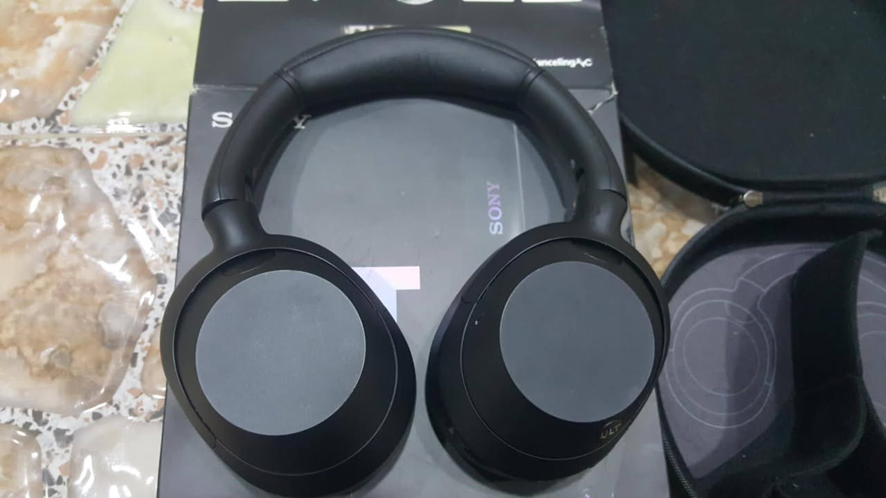 Sony ULT WEAEللبيع كامله ملحقات
بيها صمغ شوية متضرر المفصل موضح بلفيديو بس حركتة طبيعية مابي مشاكل، سعرها 130 الف فقط الشراي يجي خاص


**إذا كنت صاحب هذا الإعلان وتريد حذفه لأي سبب، رجاءا أرسل رسالة إلى الدعم الفني**