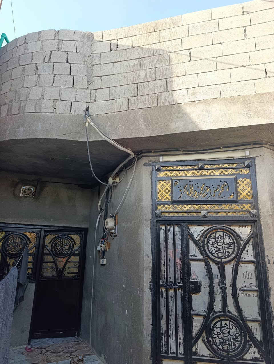 بيت  وقف سني المساحه ١٧٥ ابي الخصيب حمدان المعاريف
مبلغ الايجار السنوي ٦٠٠ الف مدفوع الايجار السنوي لغايه سنه ٢٠٢٧ ومسجل في الوقف 

مبني بلوك 

يحتوي على غرفتين واستقبال مطبخ وصحيات مشتركه في الطابق الاول  وهول كبير 

وغرفه مبنيه ومصبوبه وكليدور  في الطابق الثاني 

صحيات في الطابق الثاني  بناء فقط من غير سقف

السعر ٦٥


**إذا كنت صاحب هذا الإعلان وتريد حذفه لأي سبب، رجاءا أرسل رسالة إلى الدعم الفني**