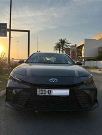 النوع : تيوتا كامري  الموديل : 2025  عداد المسافه : 12000 km  فئه : SE...