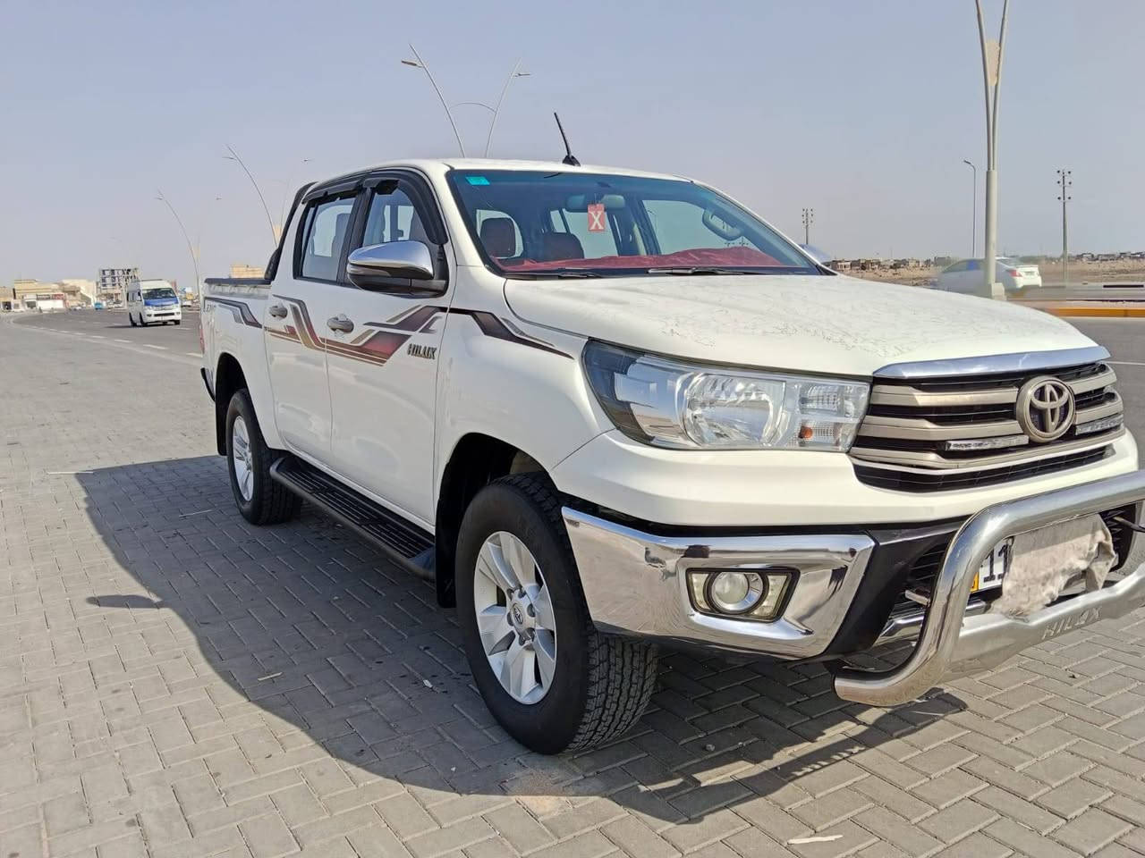 تويوتا هايلوكس فورويل 2019
اوتماتيك رقم بغداد انكليزي بسمي تحويل 
ثاني يوم ساز اصل فول مواصفات 
مكفوله من الضربه والصبغ وتبديل المكان بصره
الشراي يتصل ويدلل محرك كير اكسل مكفولات
 شرط وضع الشركه برقي ما مفتوح بيه مكاني البصره وهذه رقمي *********** سياره جديده كلش اخت زيرو والشراي يتصل
