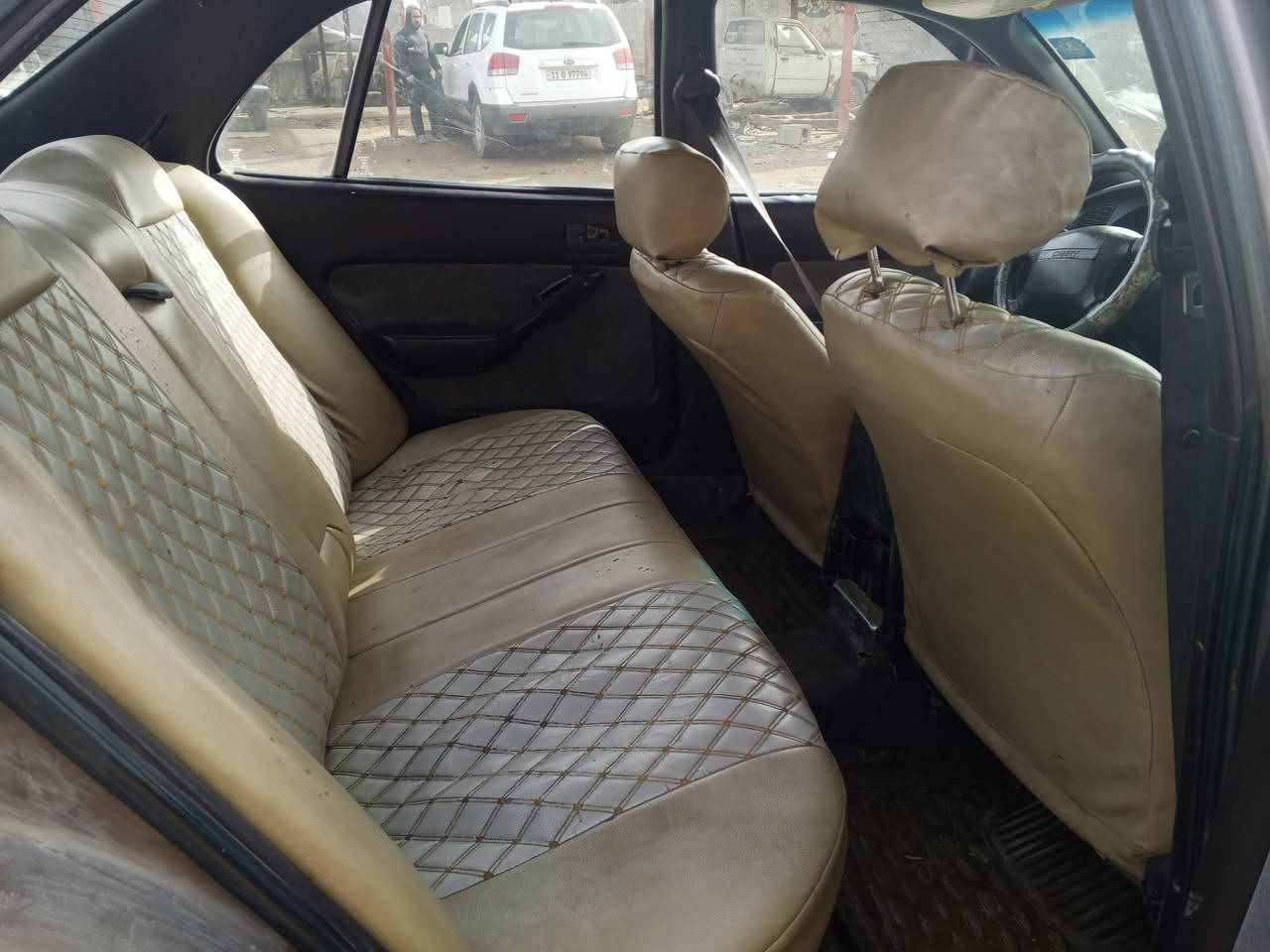 السلام عليكم سياره كامري موديل 1993البيع مكان السياره الضلوعية خزرج ***********
