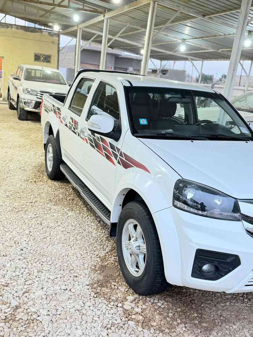 سلام عليكم كريت ويل مديل 2024 سياره جديده حيل ماشيه 90الف سياره جديده مال جناي السعر 132 بيه مجال لشراي  المكان ديوانيه الحمزة الشرقي رقم مثنى الرقم للاستفسار ***********
