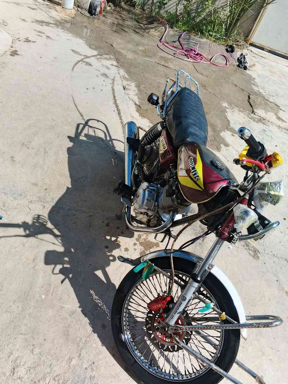 سلام عليكم دراجه تايكر للبيع 2024 دراجه فوله مابيه نقص مكانه تقاطع القدس دور زراعه سعره 500 تواصل عله رقم ***********
