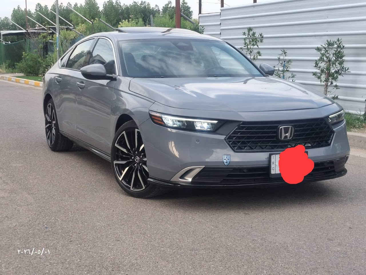 السلام عليكم..
هوندا أكورد 2025 (تورنك / فل كامل / 2.0 هايبرد) 🚗 🔥 أعلى فئة 🔥

• محرك 2.0 هايبرد (بنزين + كهرباء)

• شاشة كبيرة + Apple CarPlay & Android Auto

• نظام صوتي Boos 🔊

• فتحة سقف 🌤

• مقاعد تدفئة وتبريد امامي + الخلفي تدفئة

• تحكم كهربائي بالمقاعد + ميموري للسائق

• تشغيل بصمة + دخول ذكي (بصمة أبواب)

• رادار أمامي + رادار جانبي +رادار خلفي

•كاميرا خلفية متعددة الزوايا

• حساسات أمامي وخلفي + • شحن لاسلكي 📱

• إضاءة LED أمامي وخلفي

📊 الممشى: 2600 ميل 

💰 السعر: 208 $ وبيها مجال بسيط

***********📞

📍 بغداد / حي الجهاد

