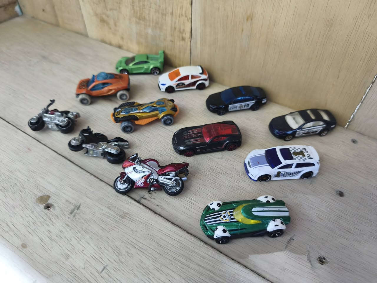 السلام عليكم .
للبيع سعر القطعة الواحدة ١٥٠٠ دينار فقط يتوفر توصيل .


**إذا كنت صاحب هذا الإعلان وتريد حذفه لأي سبب، رجاءا أرسل رسالة إلى الدعم الفني**