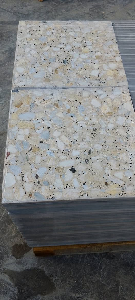 يوجد لدينا
#كاشي،عراقي موزاييك سعر المتر٧ونص واصل للبيت
يوجد لدينا 
      #كاشي،مطعم بل مرمر سعر المتر ١١ونص واصل للبيت
يوجد لدينا #شتايكر بانسب الاسعار مع التوصيل 
يوجد لدينا #لاينات،#بايات,#بورسلين،#كاشي #سليمانيه

↖️بانسب الاسعار 
رقم الهاتف 
📞***********
***********
