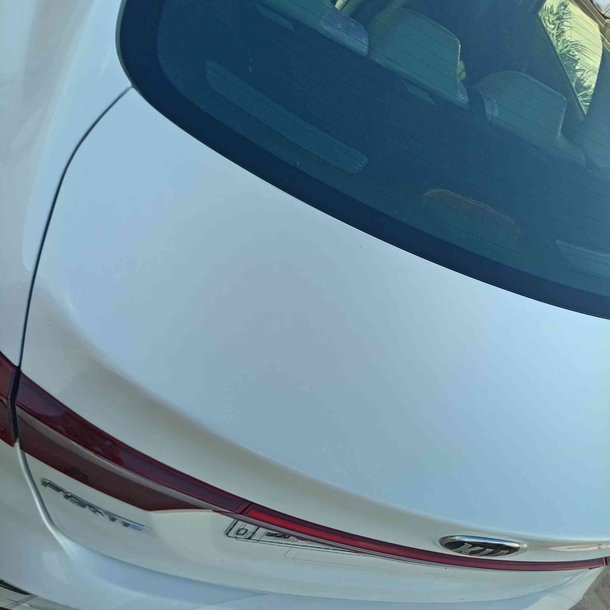 السلام عليكم عندي سياره للبيع كيه فورتي رقم الانبار مويديل 2019 محرك دوش 2000بسمي وتحويل الثاني اليوم وارد امريكي ضرر دعاميه خلفيه سعر 145ورقه
الاستفسار رقم ***********
