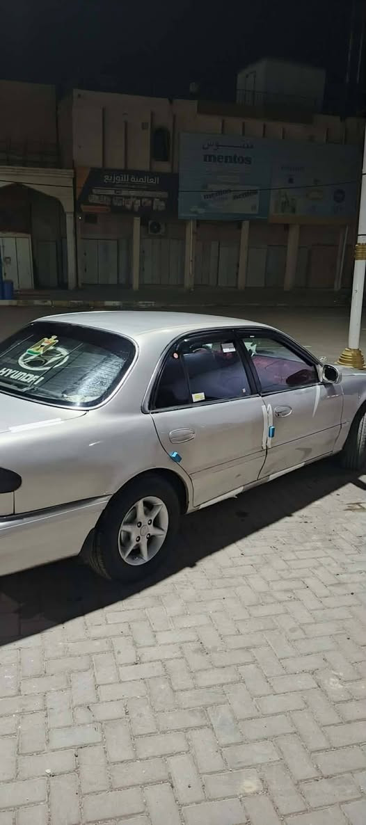 السلام عليكم للبيع سوناتا تو موديل 1993
محرك وكير اوتو شرط صدر جدد تخم تاريرات جدد
رقم صلاح الدين مشروع وطني 
السعر 42 وبيها مجال مكاني صلاح الدين تكريت الهاتف ***********
