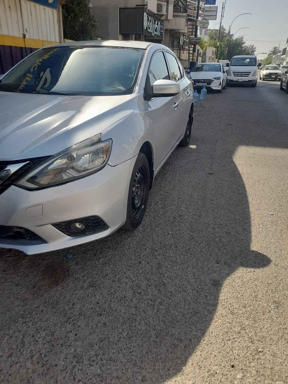 سلام عليكم خوان نيسان سنترى مديل 18 مكان سياره واسط قضاء لحي سعر 100وبيه مجال قليل
لشراي يتصل وبي خير ويدلل ***********
لمو شراي لا يتعبني  مل متواجد على لخاص
