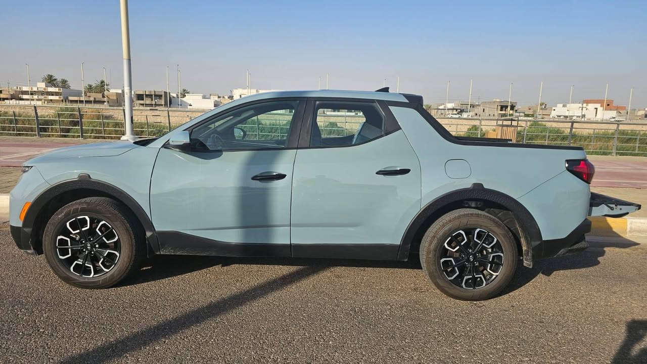 للبيع: هيونداي سانتكروز موديل 2022 🚗✨
السيارة بحالة ممتازة وجاهزة للاستخدام، لا تحتاج أي مصاريف إضافية.. "شغل وتوكل".

​المحرك: 2500 تنفس طبيعي.
​الممشى: 77 ألف كيلومتر.
​ تحكم ستيرن، تحديد مسار، كروز سرعة، تدفئة كشنات، شاشة كبيرة، وتبريد ثلج.
​حالة السيارة: كاملة وممتازة، حادثها واضح وموجود صور السونار. ( ايرباك البرده جهة السايق مرجع مقامه) 
​التحويل: تحويل ثاني يوم.
​السعر: 185 (وبيه مجال بسيط).
​للاستفسار والتواصل: ***********.
