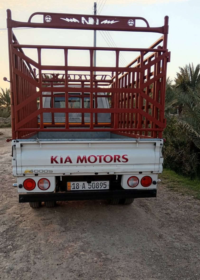 سياره كيه فحل  مكفوله كفاله عامه من كلشي موديل ٢٠٢٠ سياره رقم انكليزي بسمي مكان ميسان قلعه صالح رقم *********** لسعر ١٥٠ وبيه مجال وانه بل خدمه
