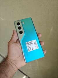 للبيع TECNO CAMON 40 Pro 5G الجهاز بي كسر بل شاشة موضح بل صور  الجهاز ...