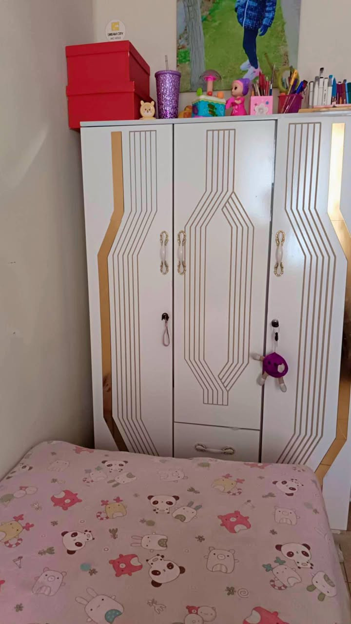 غرفه نفر تجنن 
نظيفه جدا 100%
ب150 قفل


**إذا كنت صاحب هذا الإعلان وتريد حذفه لأي سبب، رجاءا أرسل رسالة إلى الدعم الفني**