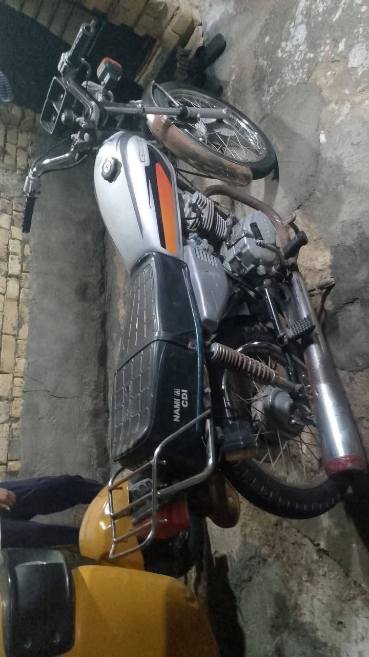 سلام عليكم دراجه  اشاصي نامه متروكه مستعجل عله بيعته مكاني عماره نتصل رقم  ***********
