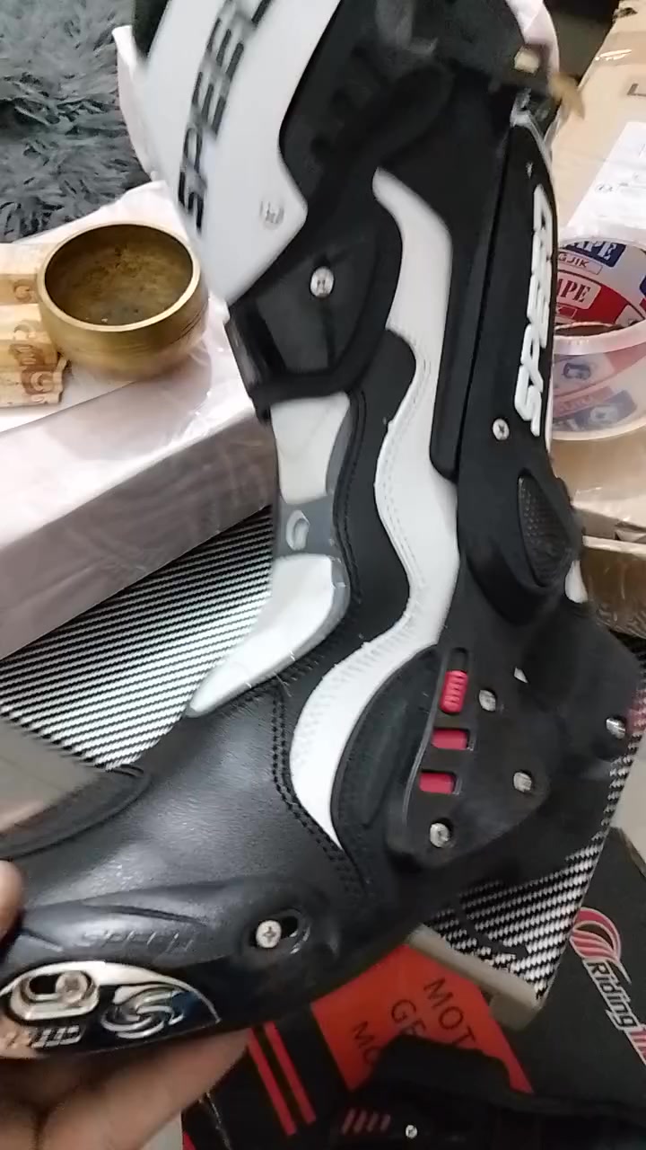 حذا دراجات قياس 42


**إذا كنت صاحب هذا الإعلان وتريد حذفه لأي سبب، رجاءا أرسل رسالة إلى الدعم الفني**