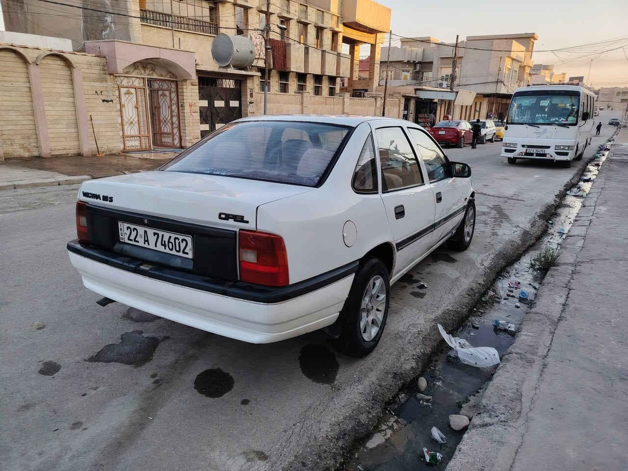 فكترا للبيع فقط
موديل 1990 أربيل
حجم 18
هزة 2026
سنوية 2030 بسمي
كابون بانزين
كير توماتيك 
كير ومحرك شرط
صبغ شبر بجاملغ الخلفي فقط
دوشمة جديدة
صدر جديد
السيارة جاهزة
السعر 60
موصل / حي اليرموك /مقابل جامع صالح الحافظ
***********
