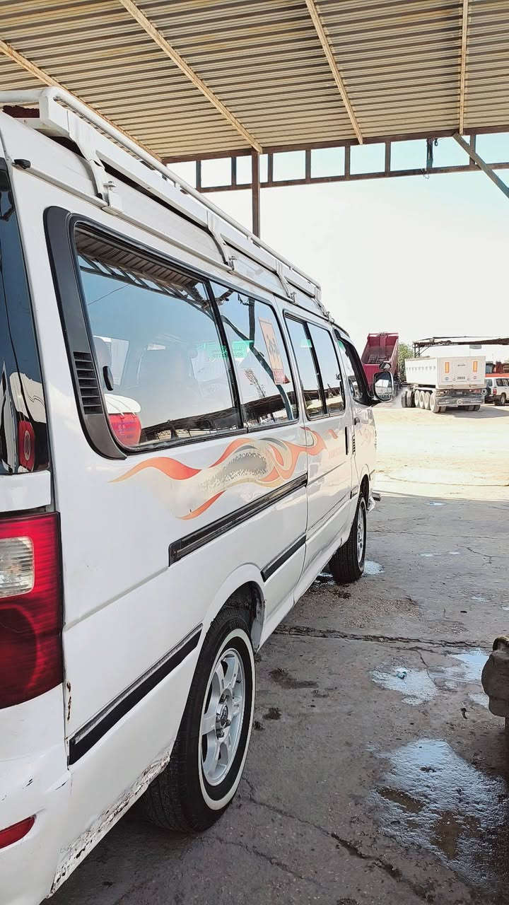 سلام عليكم من رخصت مدير الكروب عندي سياره فتون لبيع مكانه كربلاء موديل ١٥ السياره  وابيع موصليه رقمه قادسيه السياره جاهزه من كلشي حته تبريد شغلال ومحوار وبدي مكفول ***********
