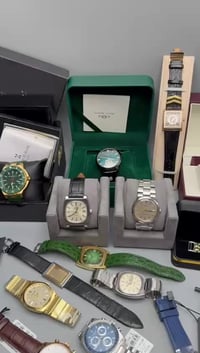 بث مباشر • ٩ مساء • ساعات