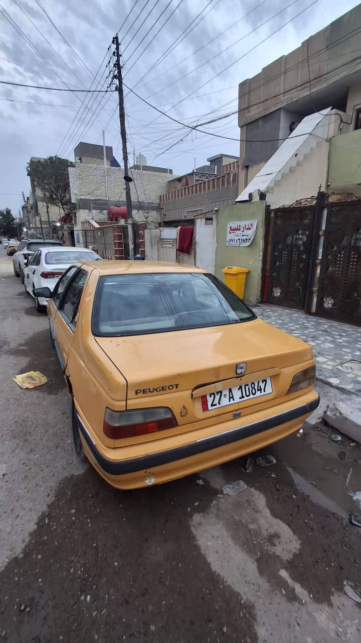 سلام عليكم بيجو بارص 2014 السعر 33 بيها بنيد طاير ومبدل وشك بل جاملغ الخلفي فقط باسمي السياره مكاني بغداد العبيدي اي استفسار ***********
