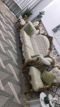 ملكي ايراني • ٥ مقاعد • مستخدم اسبوع