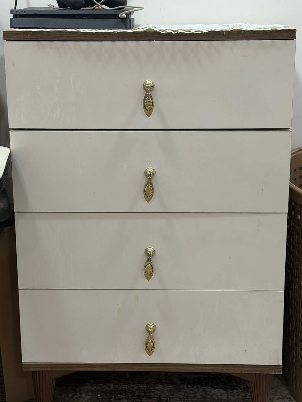 غرفة نوم للبيع تركيا 
السعر 700
الرقم ***********
