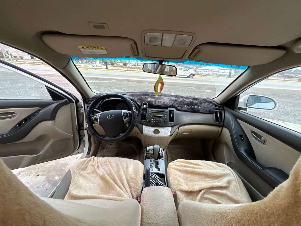 ئەڤانتی بڕاوەی دوبەی

لۆک لۆک کامل جایز کراوە 

مۆدێڵ 2007 

تۆماتیک 

جام کارەبا 

ناو زەرد و سوکان ڤۆڵیۆم

بێ تەقەو ڕەقەیە و بێ کێشەیەو ماڵی مەدەبی بەشەرت و ماڵی دۆستە 

***********

واتس ئپ 

فایبەر رانية, السليمانية
