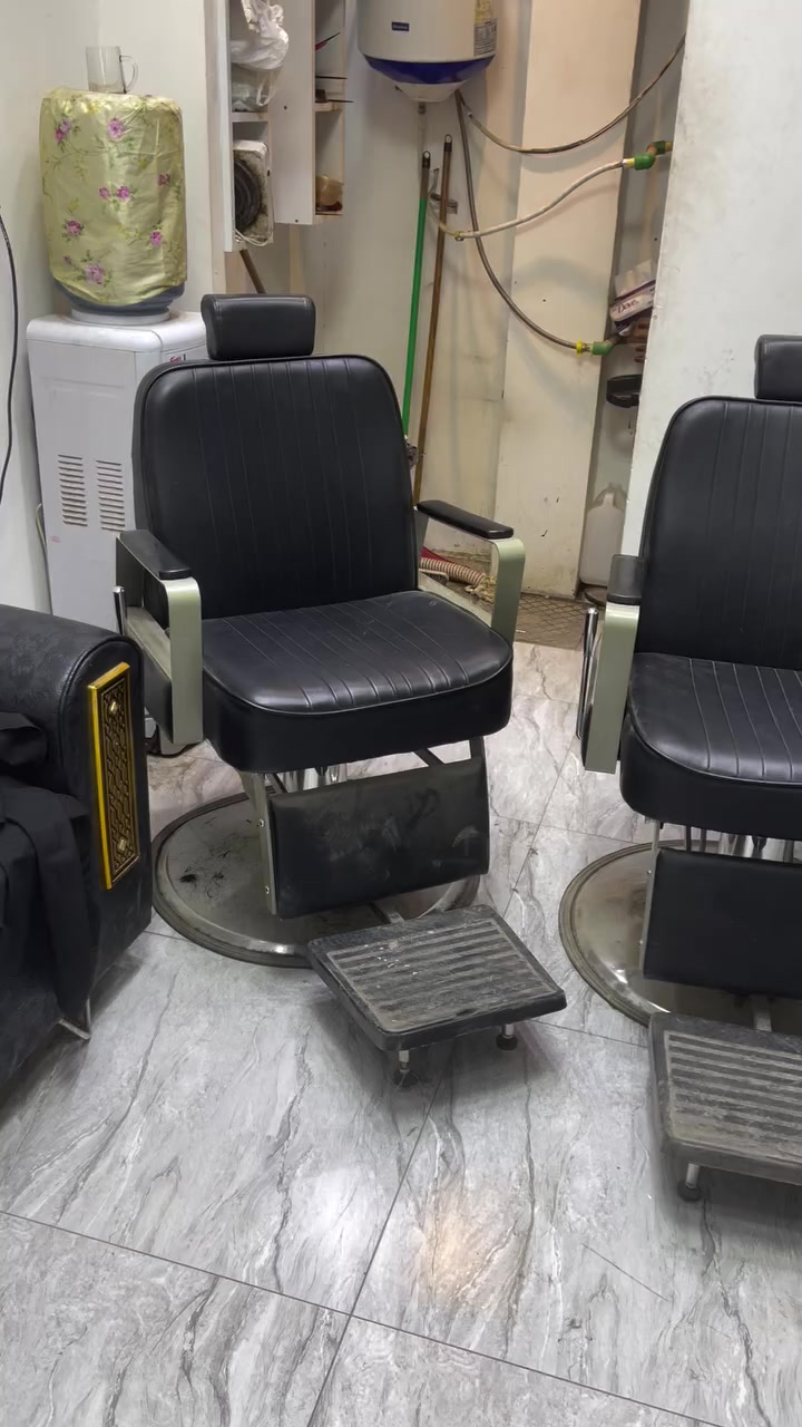 السلام عليكم شباب
للبيع نظافه 90‎%‎ 
كراسي عدد 2 
ميز عدد 2 
العنوان بغداد الامين الثانيه 
السعر 650 كلهن وبيهن مجال


**إذا كنت صاحب هذا الإعلان وتريد حذفه لأي سبب، رجاءا أرسل رسالة إلى الدعم الفني**