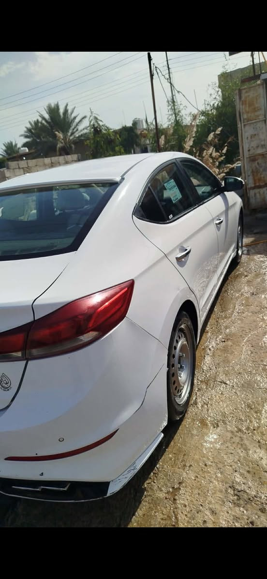 ‏سلام عليكم النترا 19 مكان السيارة كربلاء
‏سعر 148  *********** ￼￼
