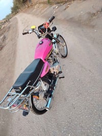 شباب تايكر2020 اوراق دراجه كامله من كلشي نضافه 90٪الدراجه مبدل بيه فقط...