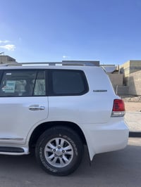 لاندكروز ٢٠١١ • ٦ سلندر • مكينه جديده