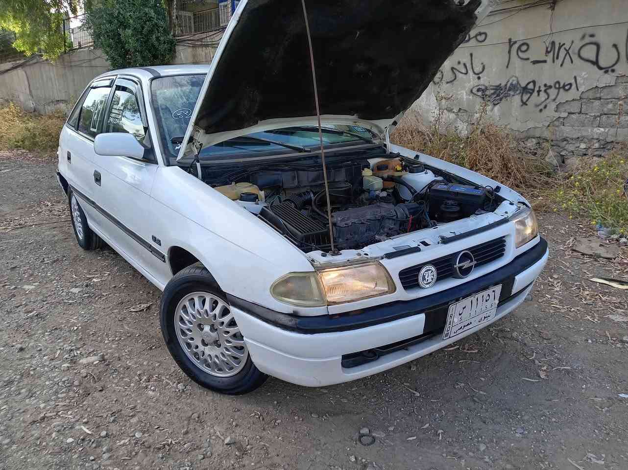 استره حجم ١٦ محرك وكير شرط موديل ٩٣ طخم تايات جديد باتري جديد ويل كب مسجل سماعات داخل نضيف وايرمنيه كلها شغاله رقم نينوئ ألماني وهزه جديده شرط التحويل كابون بانزين بيها الشراي فقط يتصل ***********
***********
السعر ٤٤ وبيها مجال
استره حجم ١٦ محرك وكير شرط موديل ٩٣ طخم تايات جديد باتري جديد ويل كب مسجل سماعات داخل نضيف وايرمنيه كلها شغاله رقم نينوئ ألماني وهزه جديده شرط التحويل كابون بانزين بيها الشراي فقط يتصل ***********
