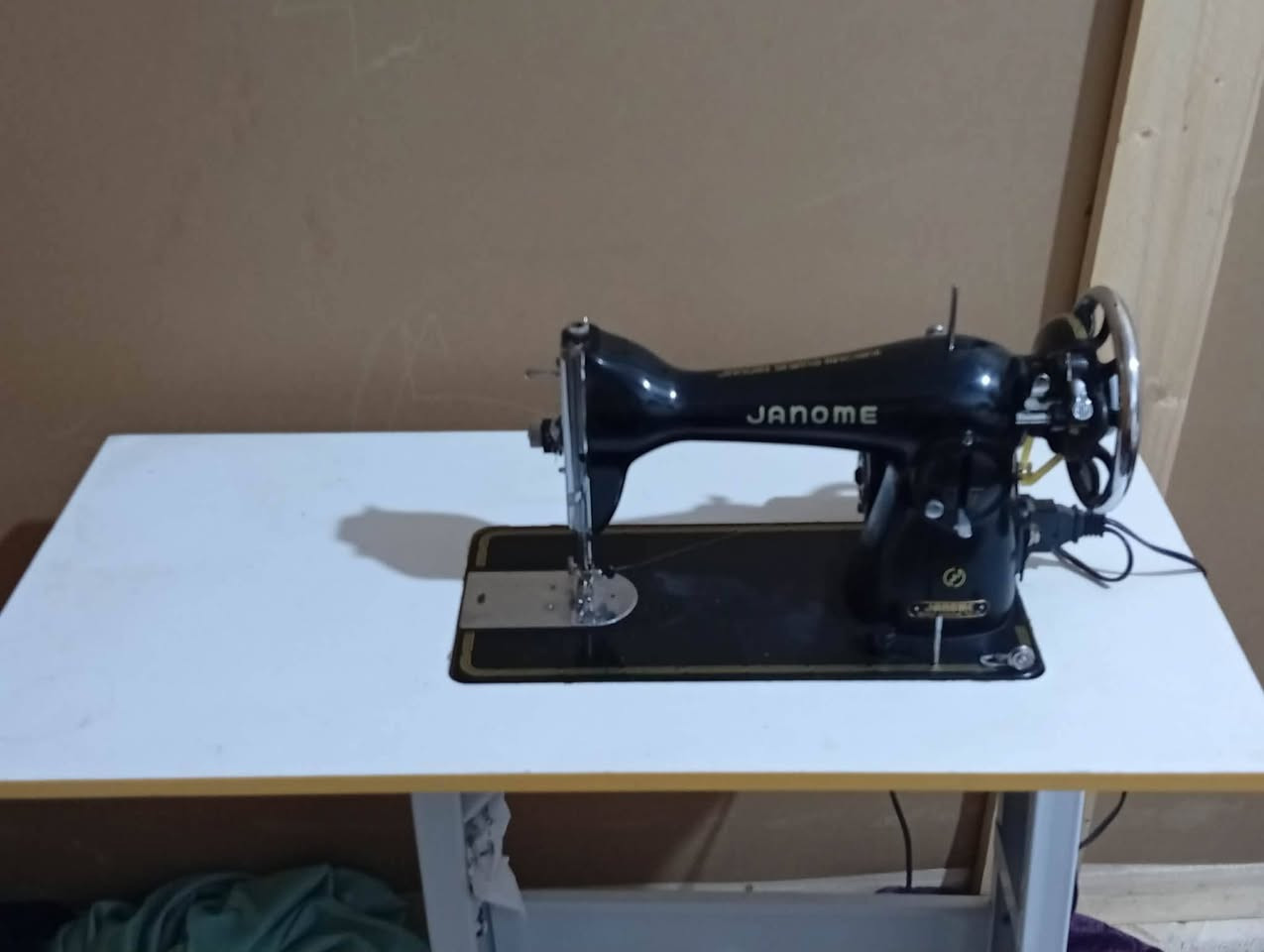 المكنيه ياباني مو الفرشه. أستخدم مره ومحد يعرف وعفته. بابل المدحتيه الحمزه الغرابي بحي بابل عل شارع العالم.  ماخذيه 200.  ريده  السعر 185.مع اوفن شغال سعره 50


**إذا كنت صاحب هذا الإعلان وتريد حذفه لأي سبب، رجاءا أرسل رسالة إلى الدعم الفني**