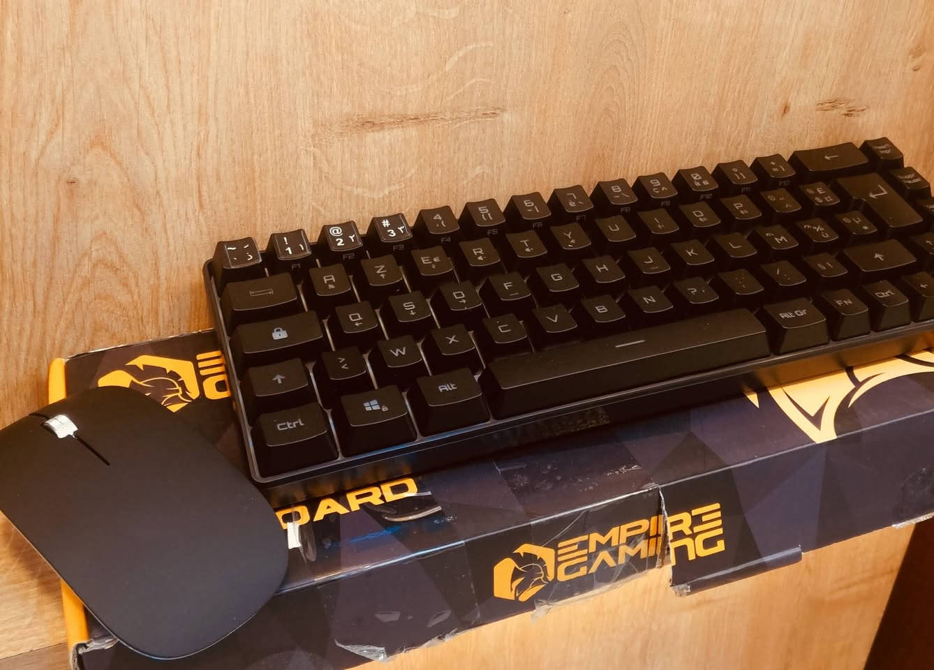 🔺 يتوفر لدينا ملحقات الكومبيوتر امزون اوربي 💯:-
١- فلاش ميموري بكافة الاحجام  . 
٢- سماعات ميكرفون امزون اوربي . 
٣- كيبورد + ماوس  بلوتث و واير امزون اوربي . 
٤- ماوسات امزون اوربي بكافة الاشكال و بلوتوث و واير .  
٥- كيبل تشغيل للحاسوب و الطابعات  . 
٦- كيبل نقل من الكومبيوتر الى الطابعة Usp  .                 ٧- فرمته و تنزيل البرامج للكومبيوتر  . 

#مركز_ياسين_للتقديم_الالكتروني_لبوابة_اور
#مكتبة_ياسين_وكيل_شركة_تبادل_كوبوني 
#مركز_ياسين_للتقديم_الالكتروني_لجامعات_نينوى
#مكتبة_ياسين_للتصوير_والاستنساخ_اعلانات_ضوئيّة 
#تلكرامYAS91EEN@
📍الموقع الرسمي لمكتبنا
الزهور / دورة العبادي / مقابل شركة اسياسيل 
*********** / *********** ☎️ واتساب
