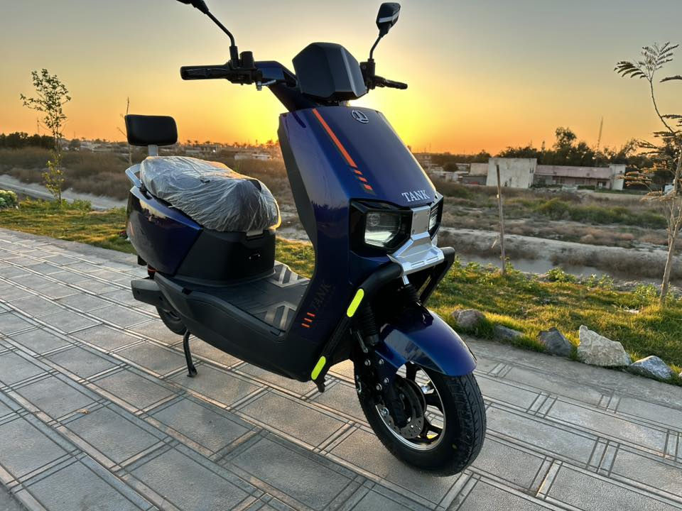 للبيع دراجه شحن ستخدام ٩ ايام
جديده بعدها بحاله الوكاله 
٦باتري دبل 
٤ سرع اشاير  +دبل اشاره   
لايت عالي ناصي + سكن بريكات هايدروليك 
بلاتوث شركه بيهة   ثلاث انظمه تشغيل   سويج + كارت شاشه + بصمه تشغيل عن 
  بعد  
السعر ٦٧٥      
العنوان. بغداد ابو غريب الزيتون 
الهاتف.  *********** 
واتساب.  ***********
